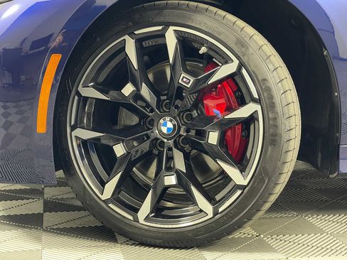 New 2026 BMW 330i Sedan w/ M Sport Package image 3