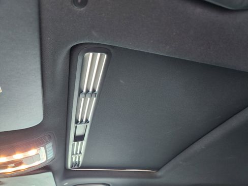 Used 2020 Mercedes-Benz GLE 350 image 25