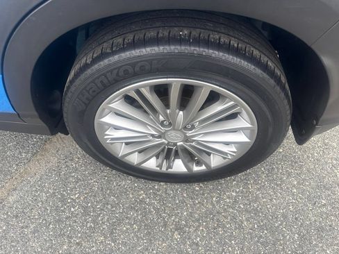 Used 2019 Hyundai Kona SEL w/ SEL Tech Package 02 AWD/4WD image 12