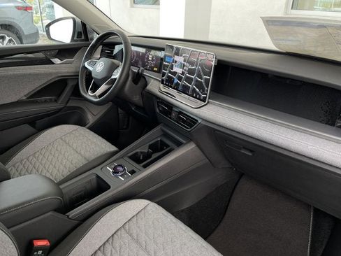 New 2025 Volkswagen Tiguan S image 20