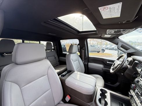 Used 2023 Chevrolet Silverado 2500 LTZ w/ LTZ Convenience Package image 31