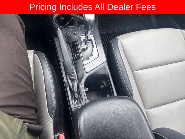 Used 2017 Toyota RAV4 Platinum AWD/4WD image 5