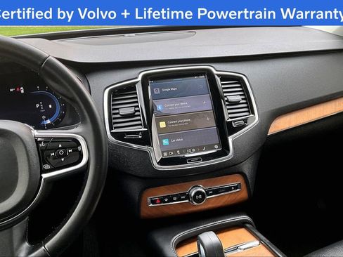 Used 2024 Volvo XC90 B5 Plus image 9