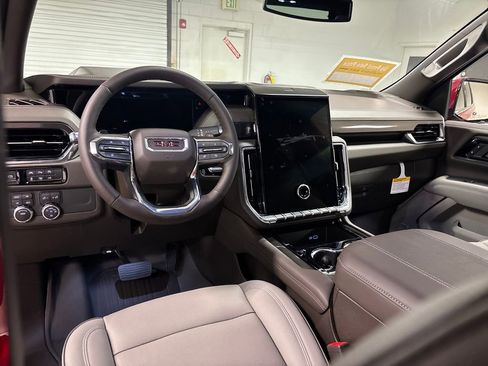 New 2026 GMC Yukon Elevation w/ LPO, Floor Liner Package AWD/4WD image 28