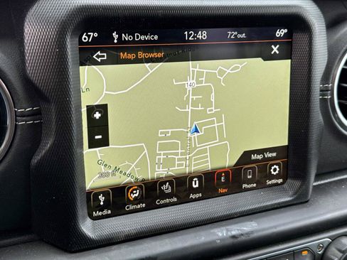 Used 2023 Jeep Wrangler Unlimited Sahara w/ Cold Weather Group AWD/4WD image 18