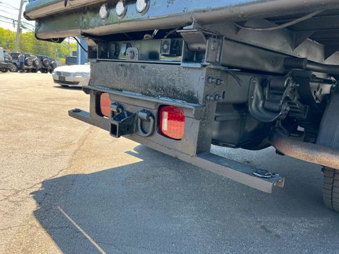 Used 2012 Ford F550 4x4 Regular Cab Super Duty w/ PWR Equipment Group image 19