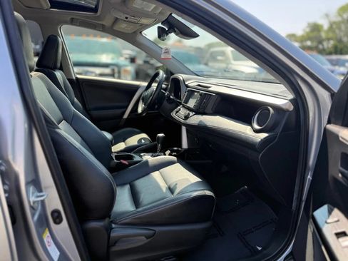 Used 2017 Toyota RAV4 Limited w/ Carpet Mat Package AWD/4WD image 10