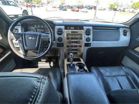 Used 2011 Ford F150 Lariat w/ Lariat Chrome Pkg image 12