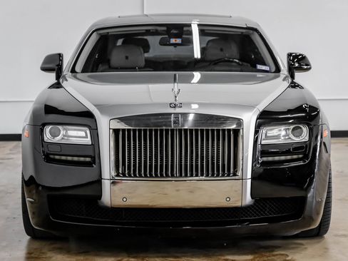 Used 2014 Rolls-Royce Ghost image 4