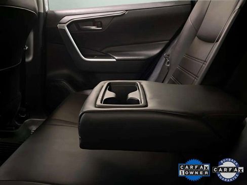 Used 2024 Toyota RAV4 XLE Premium image 68
