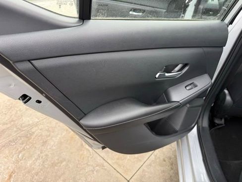 Used 2023 Nissan Sentra SV image 23