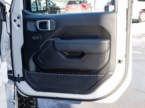 New 2026 Jeep Wrangler Unlimited Sport image 13