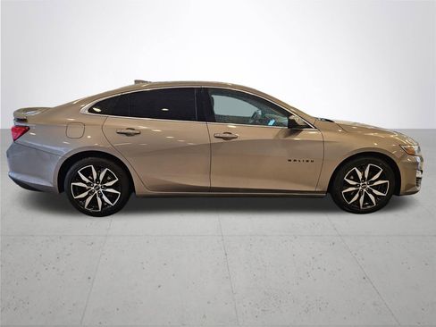 Used 2022 Chevrolet Malibu RS FWD image 6