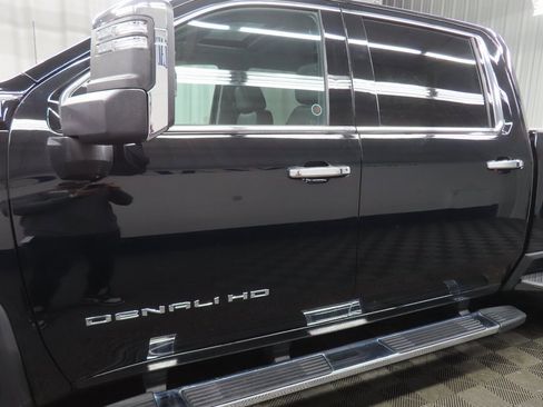 Used 2025 GMC Sierra 2500 Denali w/ Denali Reserve Package image 56