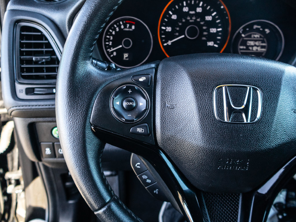 Used 2019 Honda HR-V Sport image 29