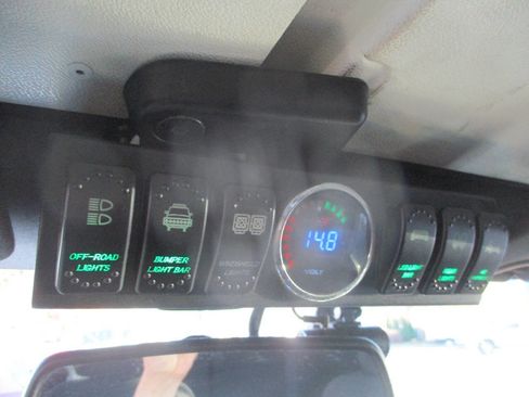 Used 2018 Jeep Wrangler Unlimited Sport S image 15