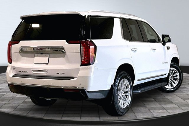 Used 2021 GMC Yukon SLT w/ Rear Media and Nav Package AWD/4WD image 5