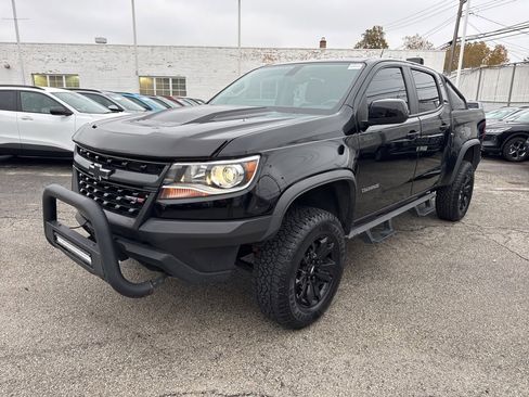 Used 2019 Chevrolet Colorado ZR2 w/ ZR2 Midnight Special Edition image 3