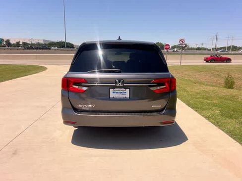 Used 2024 Honda Odyssey Touring image 6
