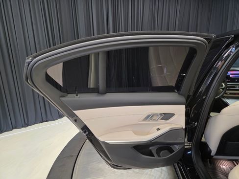 Used 2023 BMW 330i xDrive Sedan w/ M Sport Package image 30