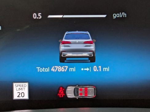 Used 2024 BMW X5 sDrive40i image 41