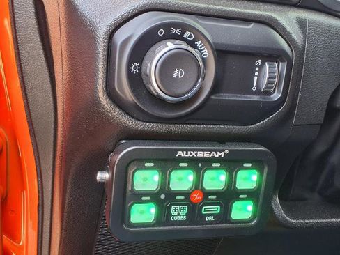Used 2023 Jeep Wrangler Unlimited Sport AWD/4WD image 14