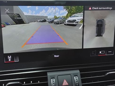 Certified 2024 Audi Q5 e Premium Plus w/ Premium Plus Package image 29