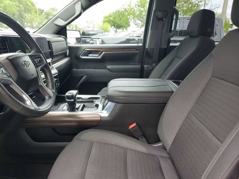 Used 2025 Chevrolet Silverado 1500 RST AWD/4WD image 20