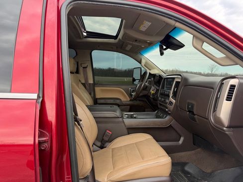 Used 2018 GMC Sierra 2500 Denali w/ Duramax Plus Package image 18