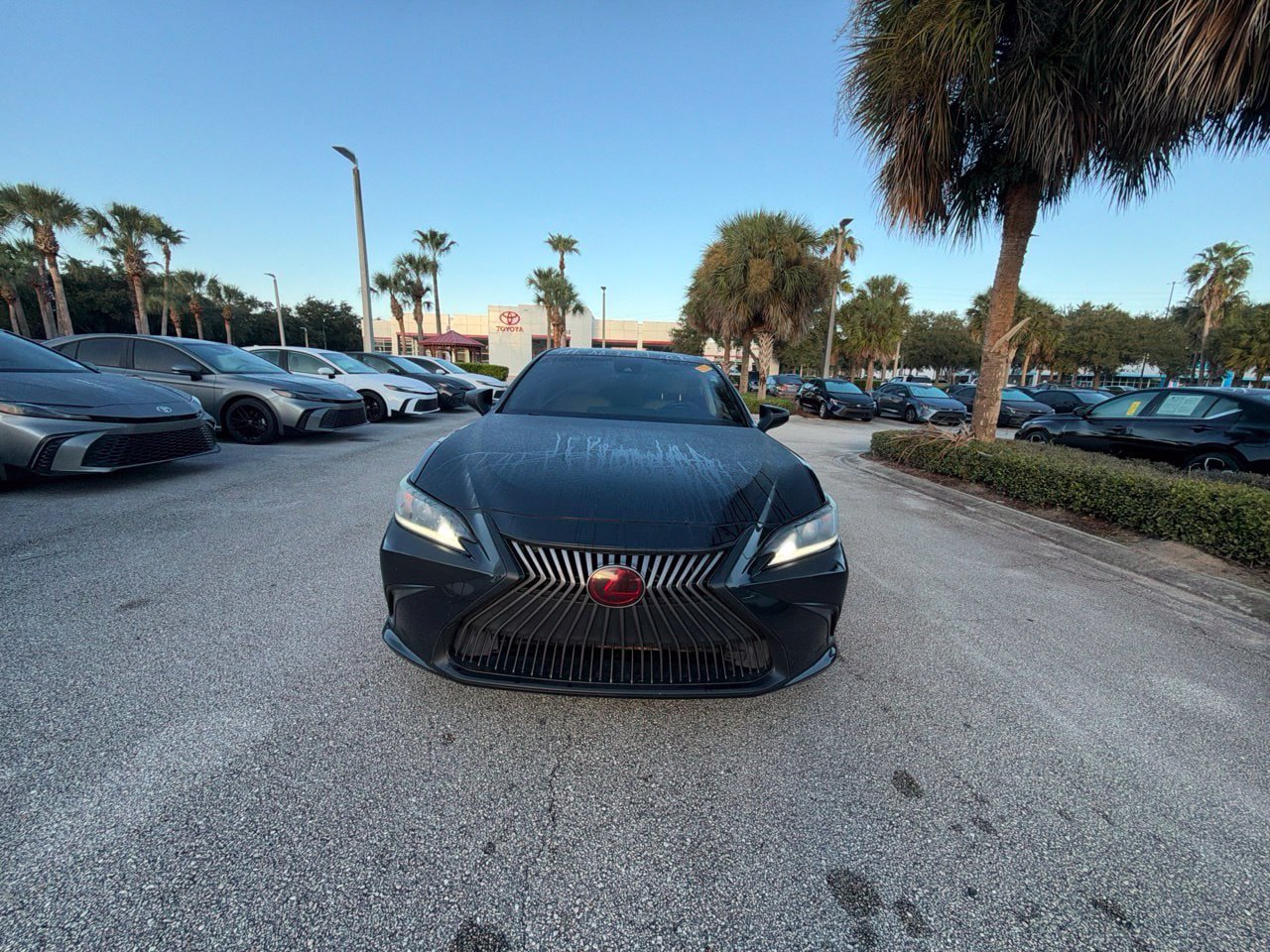 Used 2021 Lexus ES 350 w/ Accessory Package 2 FWD image 5