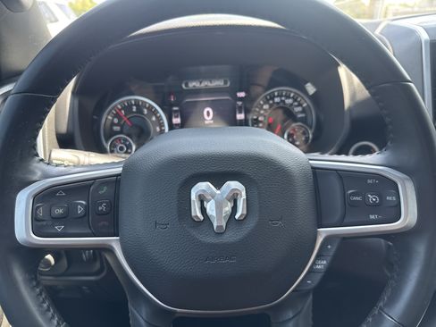 Used 2022 RAM 1500 Big Horn RWD image 10