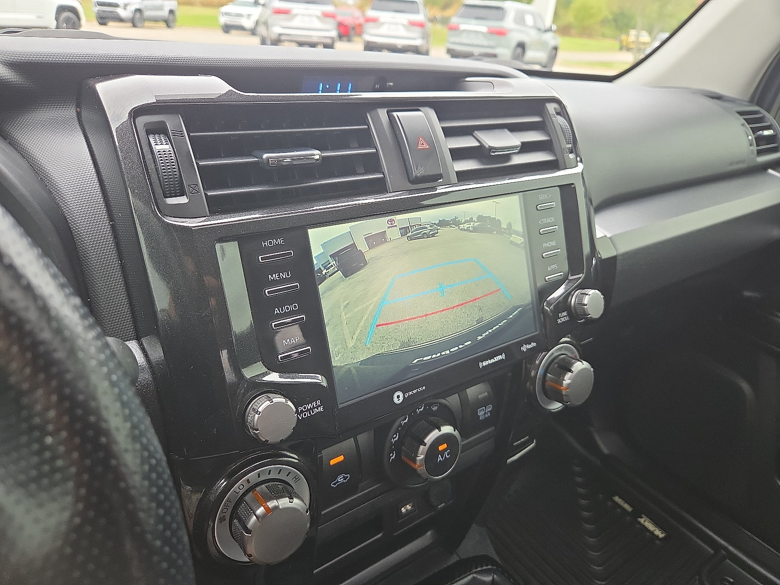 Used 2023 Toyota 4Runner TRD Off-Road Premium w/ Moonroof Package AWD/4WD image 17