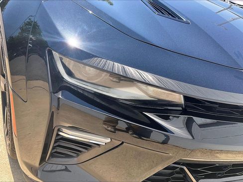 Used 2017 Chevrolet Camaro SS RWD image 32