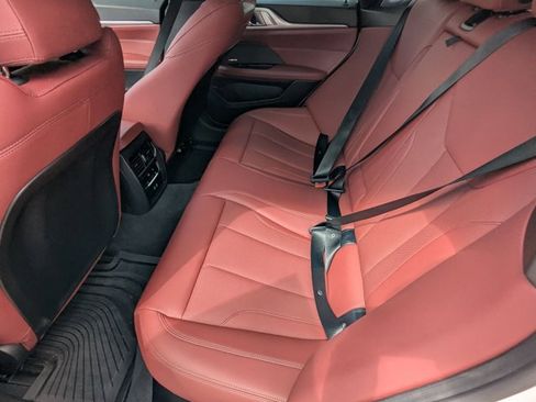 Used 2025 BMW i4 eDrive40 w/ Premium Package image 17