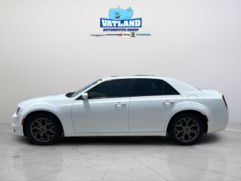 Certified 2018 Chrysler 300 S w/ 300S Premium Group AWD/4WD image 2