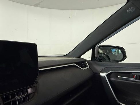 Used 2024 Toyota RAV4 XSE image 18