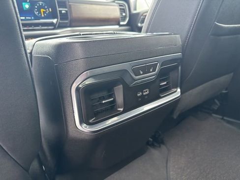Used 2023 Chevrolet Silverado 1500 High Country AWD/4WD image 28