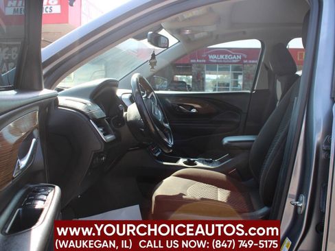 Used 2018 GMC Terrain SLE w/ Driver Convenience Package image 13