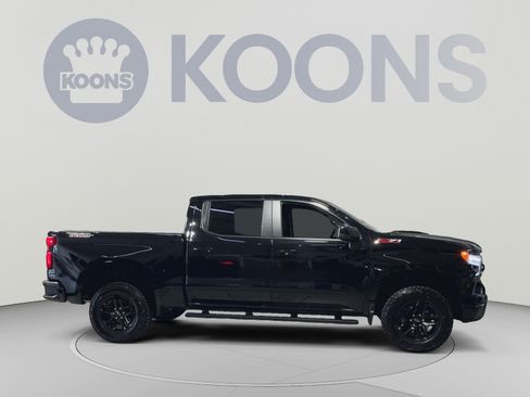 Used 2023 Chevrolet Silverado 1500 LT Trail Boss AWD/4WD image 12