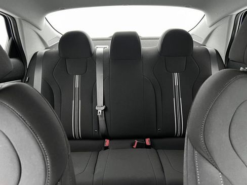 New 2025 Hyundai Elantra Blue image 16