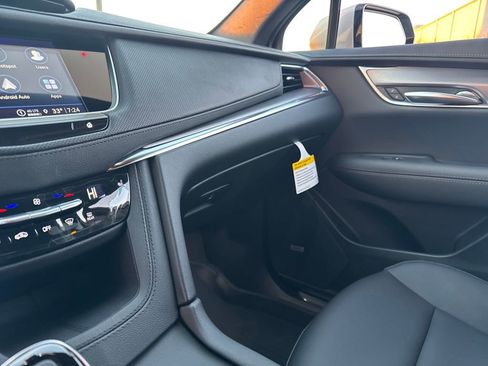 New 2026 Cadillac XT5 Luxury w/ LPO, Floor Liner Package image 20