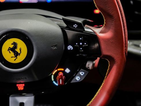 Used 2024 Ferrari Purosangue image 15