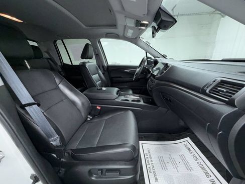 Used 2025 Honda Ridgeline RTL image 18
