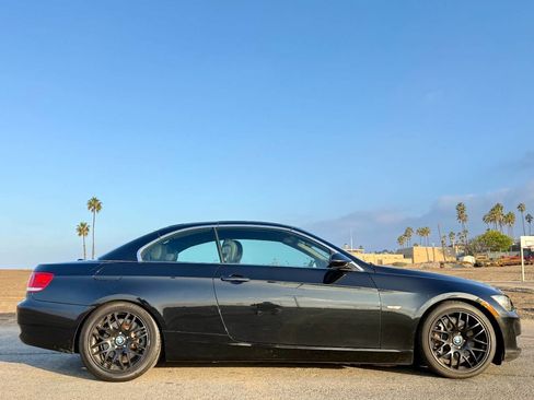 Used 2008 BMW 335i Convertible w/ Premium Pkg image 6
