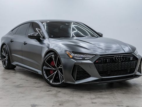 Used 2021 Audi RS 7 Sportback w/ Carbon Optic Package image 5