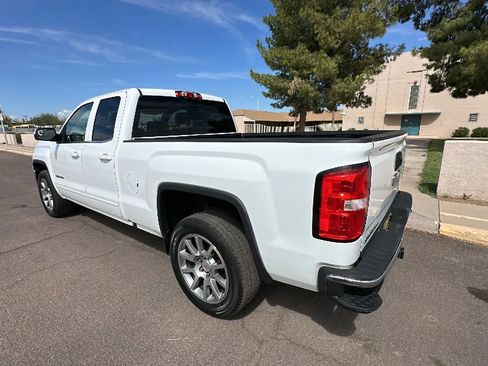 Used 2018 GMC Sierra 1500 SLE w/ SLE Value Package RWD image 2
