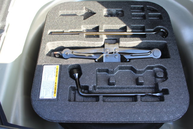 Certified 2025 Toyota Corolla LE FWD image 32