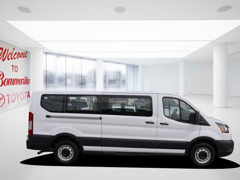Used 2023 Ford Transit 350 XL RWD image 5