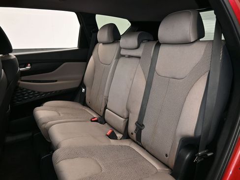 Used 2019 Hyundai Santa Fe SE image 29