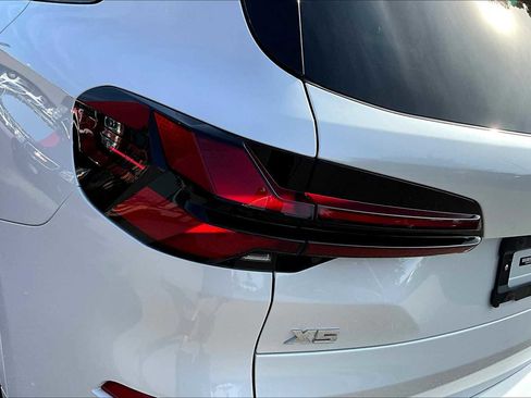 Used 2024 BMW X5 M60i image 26